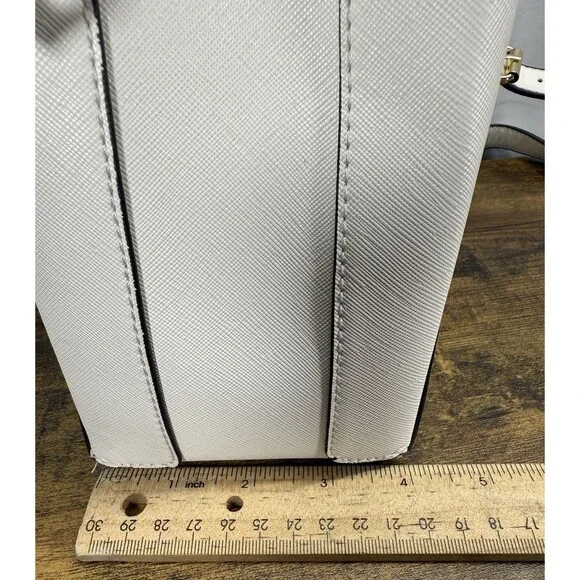 STEVE MADDEN Bellie Bucket White Shoulder Bag/Purse Detachable Strap Scarf - Picture 13 of 16